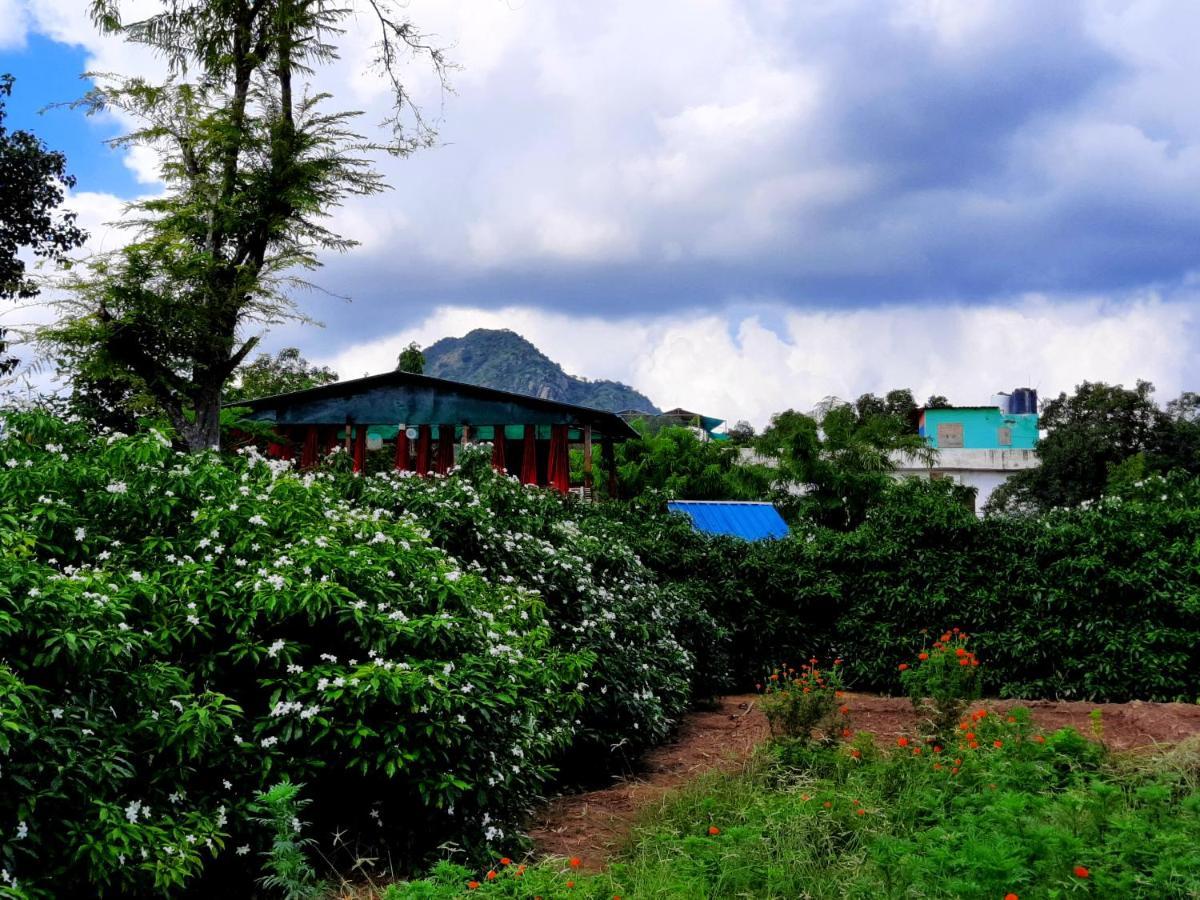 นมัสเต อินเดีย ปุษกร Hostel พุชการ์ ภายนอก รูปภาพ