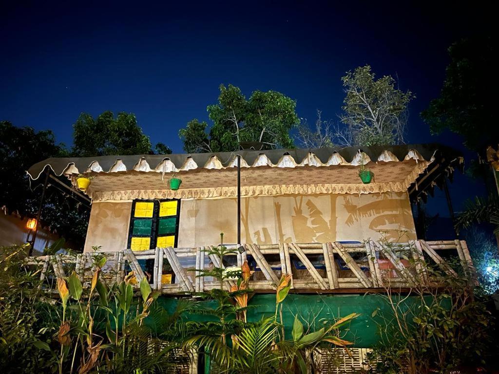นมัสเต อินเดีย ปุษกร Hostel พุชการ์ ภายนอก รูปภาพ