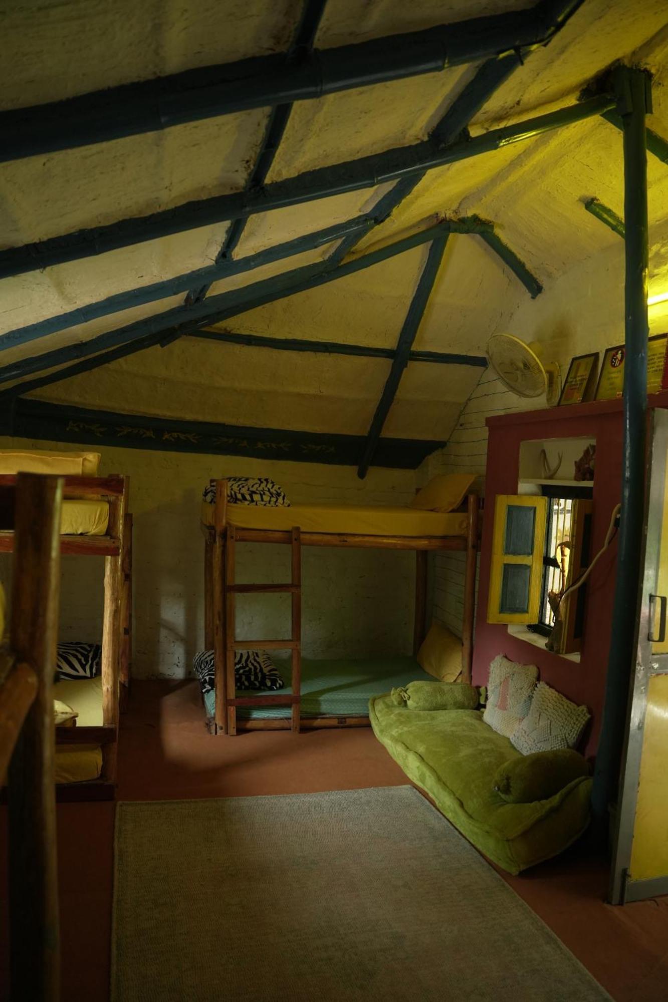 นมัสเต อินเดีย ปุษกร Hostel พุชการ์ ภายนอก รูปภาพ